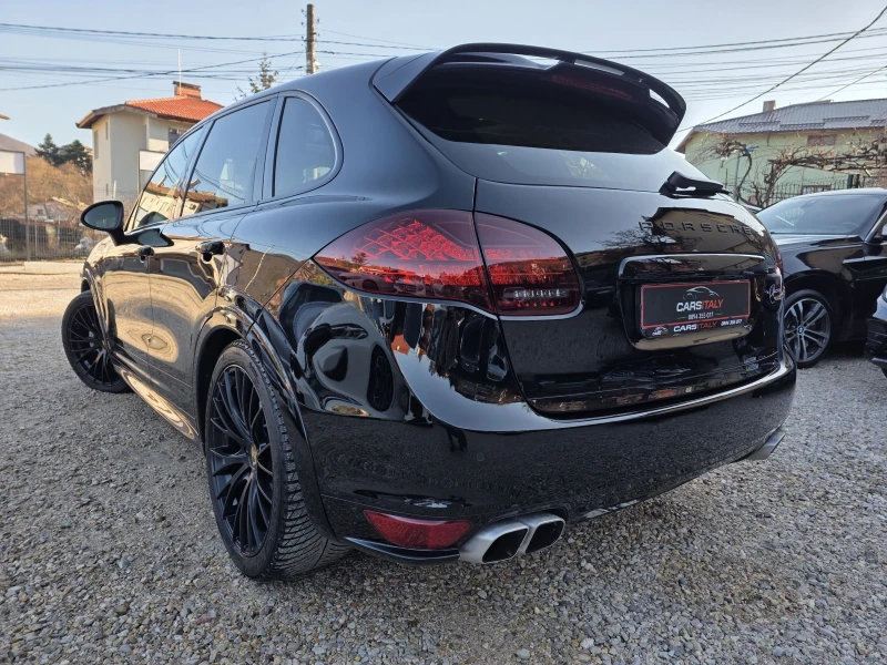 Porsche Cayenne 4.2= ПАНО= КЕЙЛЕС= ТУРБО ПАК, снимка 5 - Автомобили и джипове - 53132098