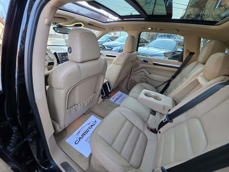 Porsche Cayenne 4.2= ПАНО= КЕЙЛЕС= ТУРБО ПАК, снимка 16 - Автомобили и джипове - 53132098