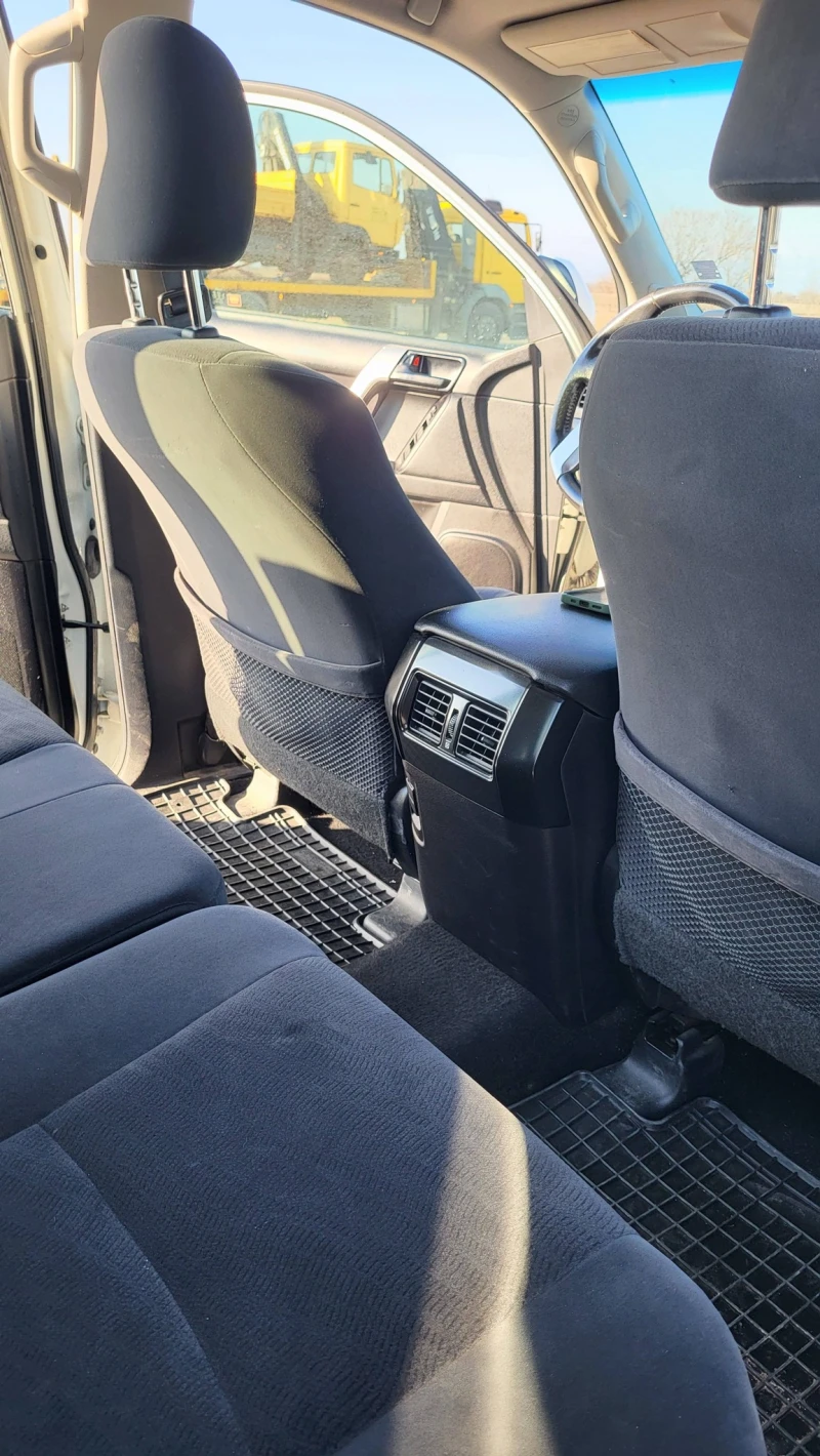 Toyota Land cruiser, снимка 12 - Автомобили и джипове - 53155269