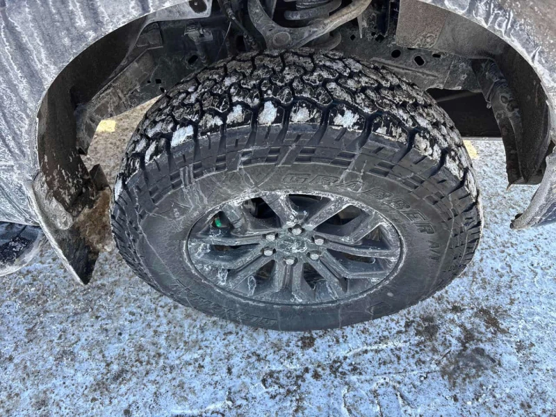 Ford F150 * Tremor * CARFAX * KEYLESS, снимка 7 - Автомобили и джипове - 53542594