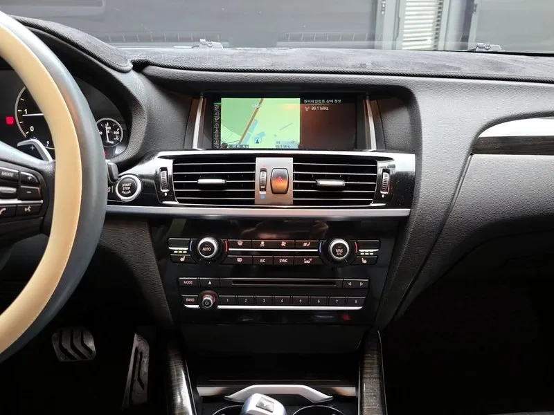 BMW X4 2.0d, снимка 17 - Автомобили и джипове - 54604860