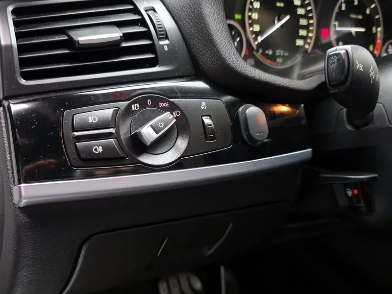BMW X4 2.0d, снимка 14 - Автомобили и джипове - 54604860