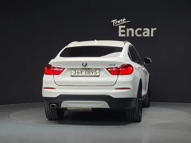 BMW X4 2.0d, снимка 4 - Автомобили и джипове - 54604860