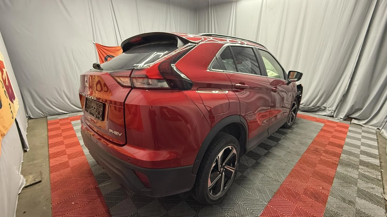 Mitsubishi Eclipse Cross  - изображение 2