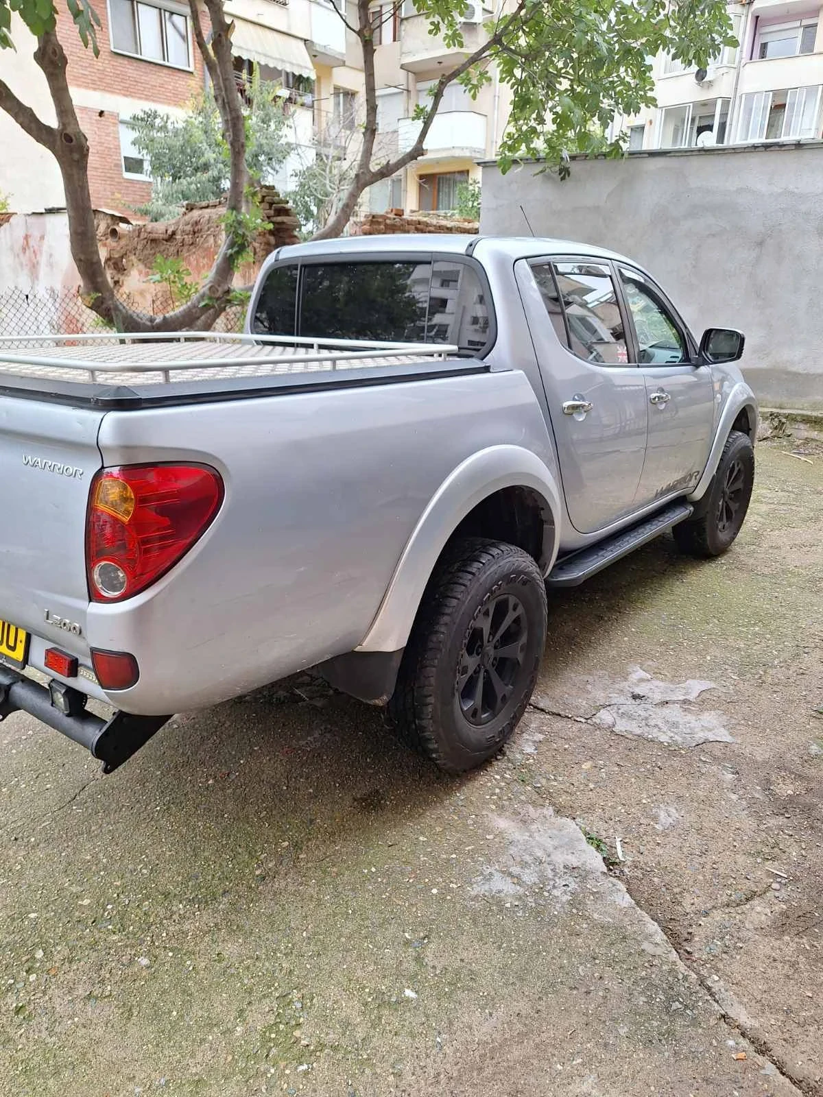 Mitsubishi L200 2.5 - изображение 3
