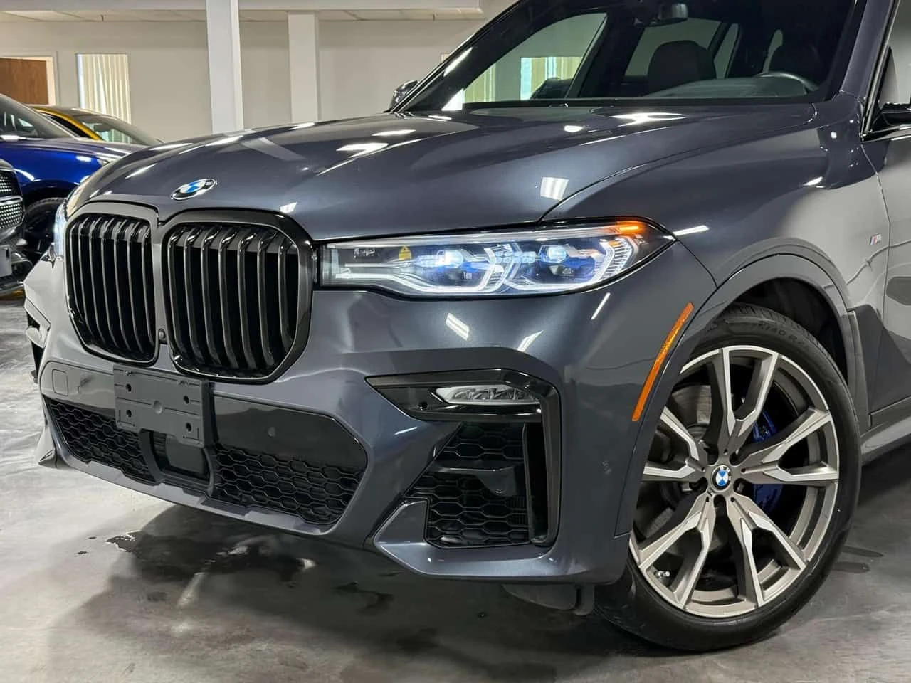 BMW X7 * M50i * CARFAX * ЦЕНА ДО БГ - изображение 2