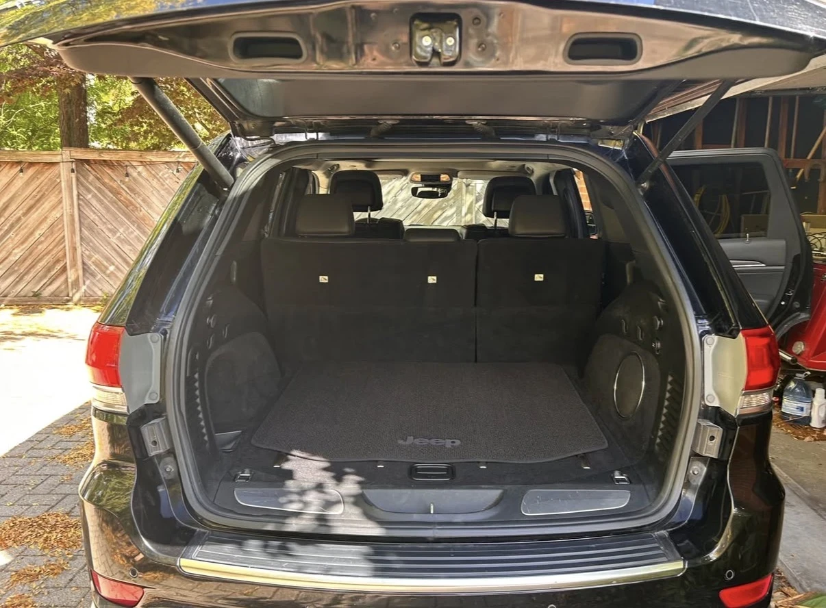 Jeep Grand cherokee Summit | 5.7 HEMI | Сервизна История | Лизинг |  - изображение 8