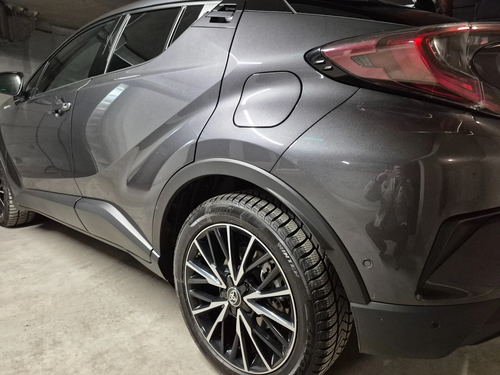 Toyota C-HR, снимка 13 - Автомобили и джипове - 53845205