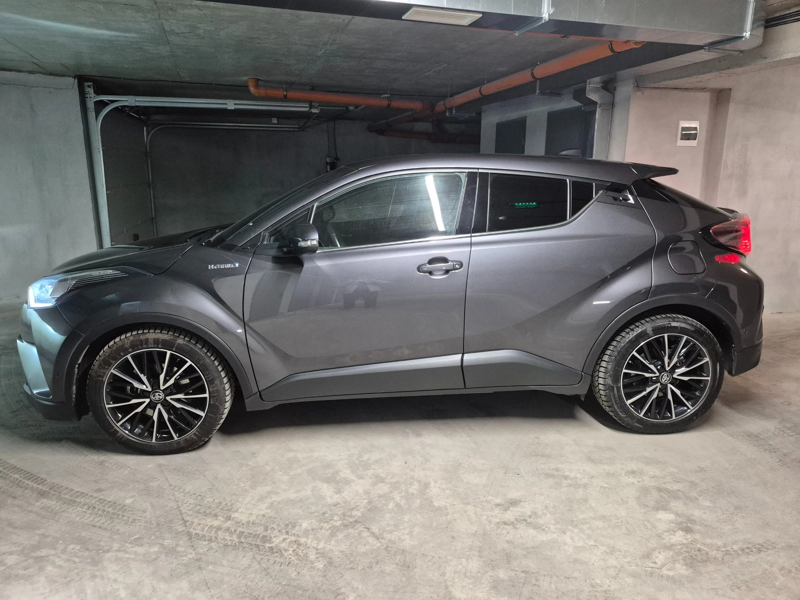 Toyota C-HR, снимка 2 - Автомобили и джипове - 53845205
