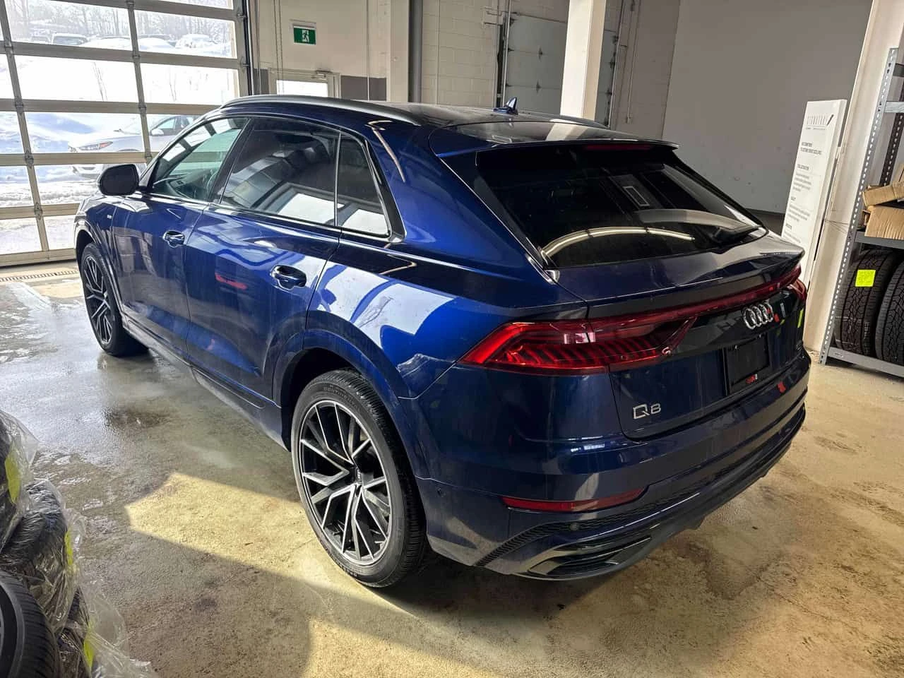 Audi Q8 * Progressiv * S-line* DISTRONIC* MATRIX* B&O* ОБД, снимка 17 - Автомобили и джипове - 53904646