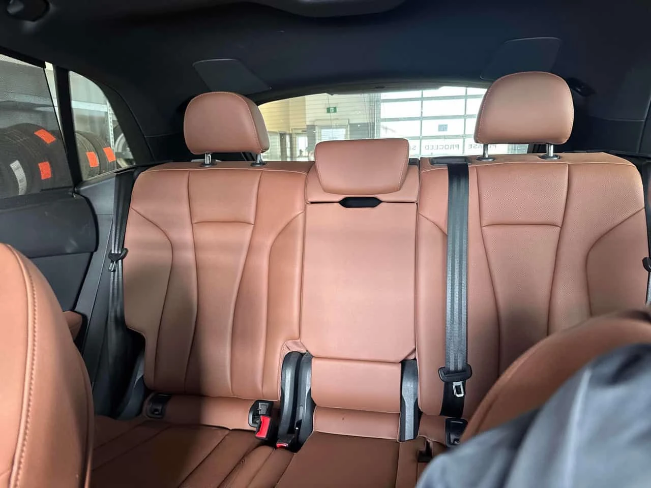 Audi Q8 * Progressiv * S-line* DISTRONIC* MATRIX* B&O* ОБД, снимка 14 - Автомобили и джипове - 53904646