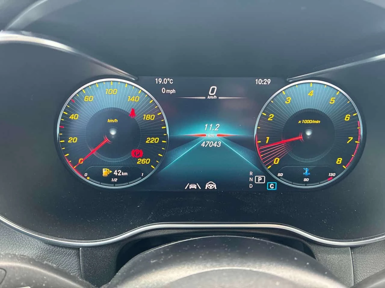 Mercedes-Benz GLC * 300 * CARFAX * ЦЕНА ДО БГ, снимка 8 - Автомобили и джипове - 54089753