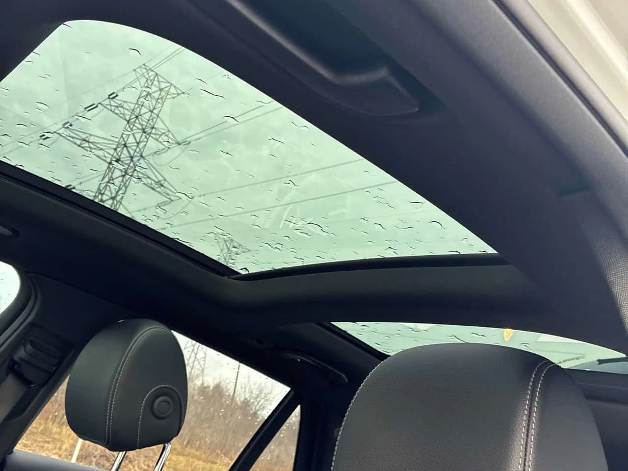 Mercedes-Benz GLC * 300 * CARFAX * ЦЕНА ДО БГ, снимка 11 - Автомобили и джипове - 54089753