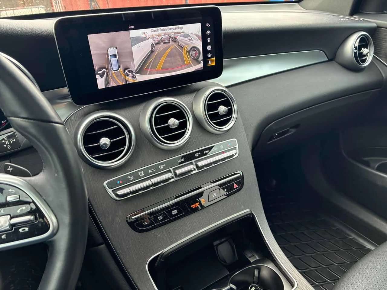 Mercedes-Benz GLC * 300 * CARFAX * ЦЕНА ДО БГ, снимка 9 - Автомобили и джипове - 54089753