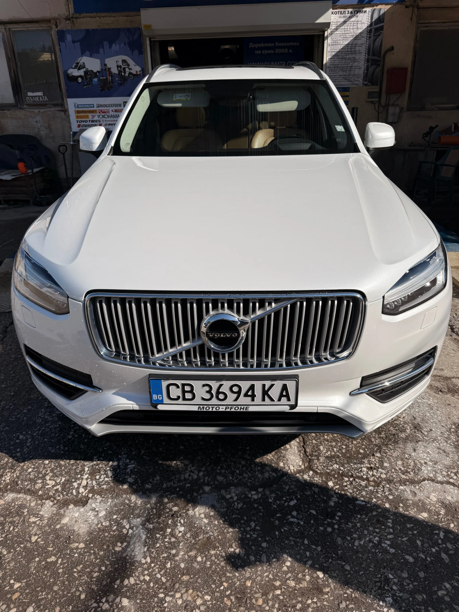 Volvo Xc90, снимка 2 - Автомобили и джипове - 54421172