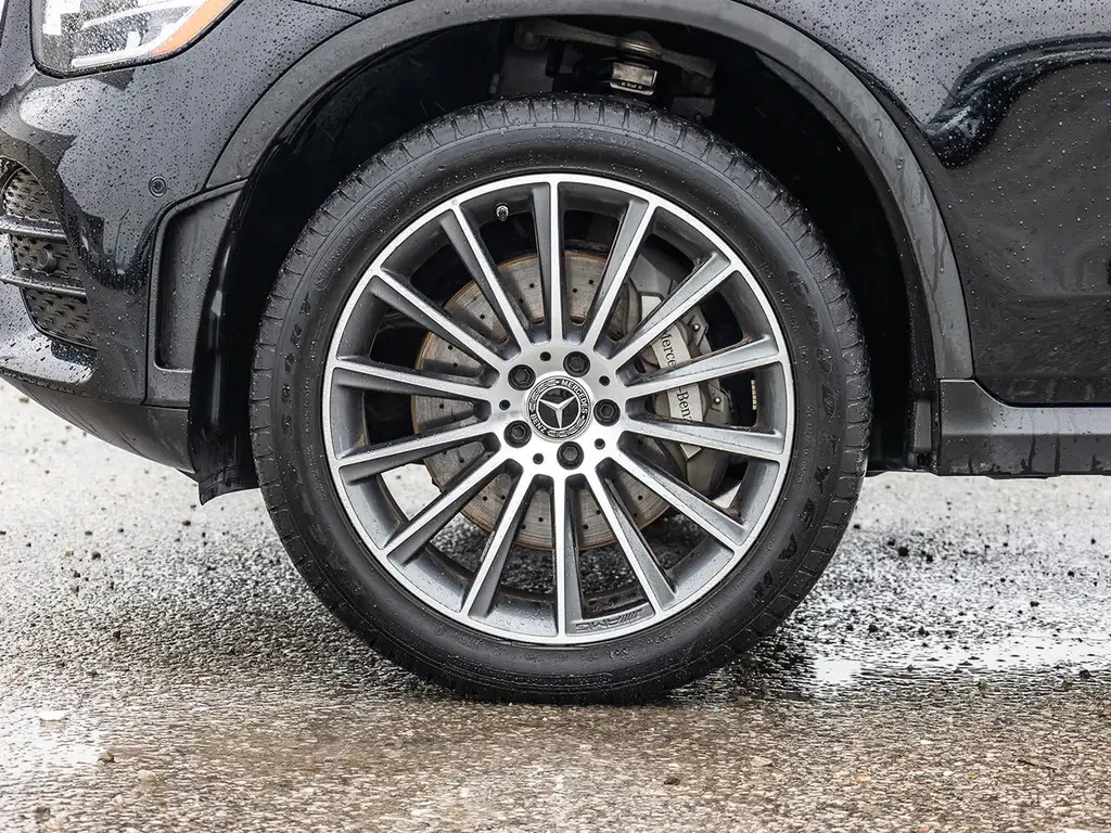 Mercedes-Benz GLC 300 DISTRONIC* 4MATIC * BURNMESTER* ПОДГРЕВ * 360, снимка 6 - Автомобили и джипове - 54961488