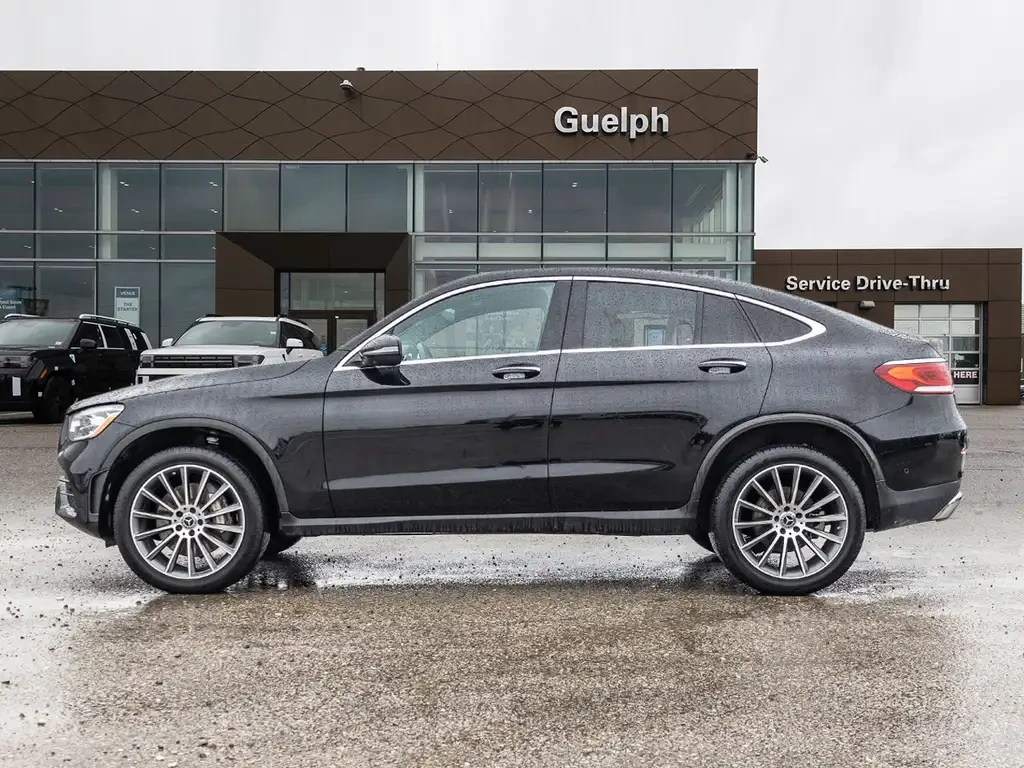Mercedes-Benz GLC 300 DISTRONIC* 4MATIC * BURNMESTER* ПОДГРЕВ * 360, снимка 3 - Автомобили и джипове - 54961488