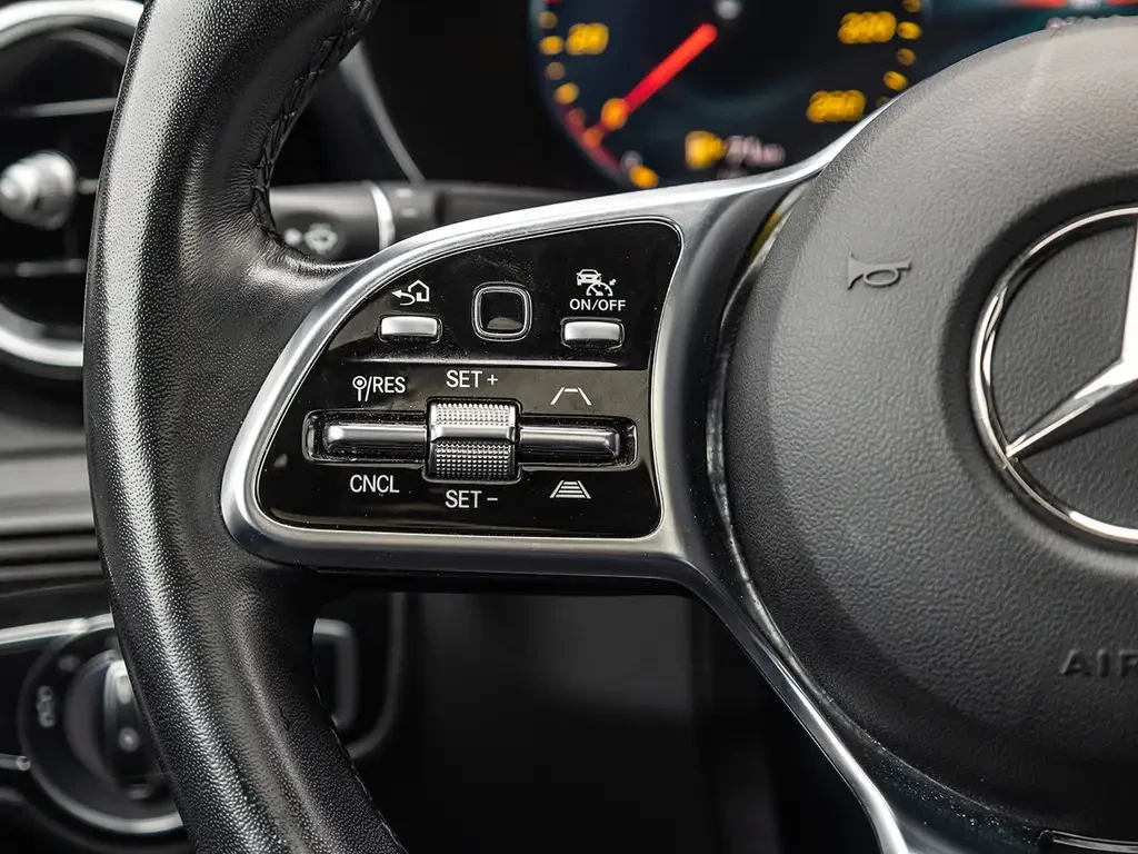 Mercedes-Benz GLC 300 DISTRONIC* 4MATIC * BURNMESTER* ПОДГРЕВ * 360, снимка 12 - Автомобили и джипове - 54961488