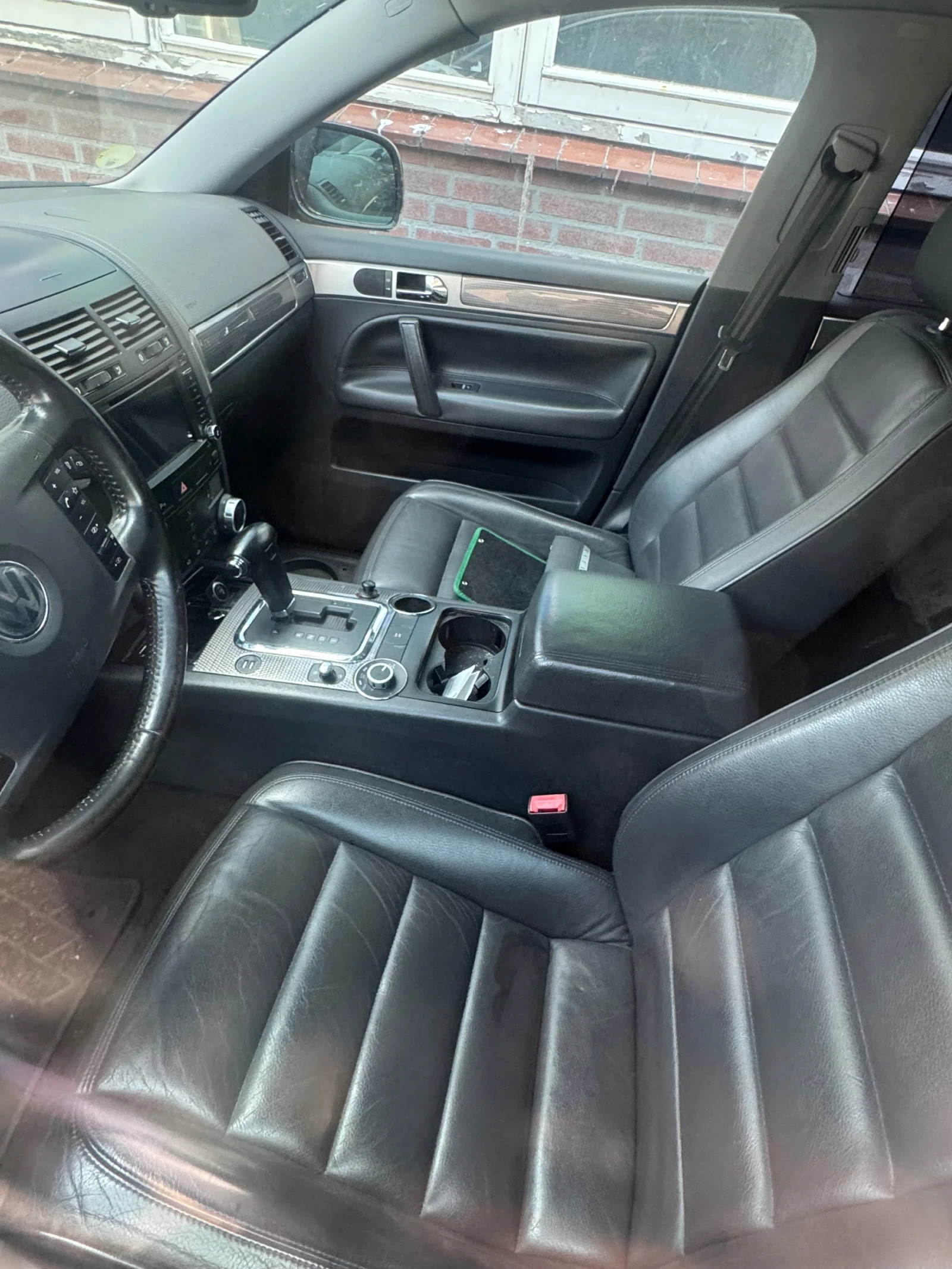 VW Touareg, снимка 4 - Автомобили и джипове - 55502697