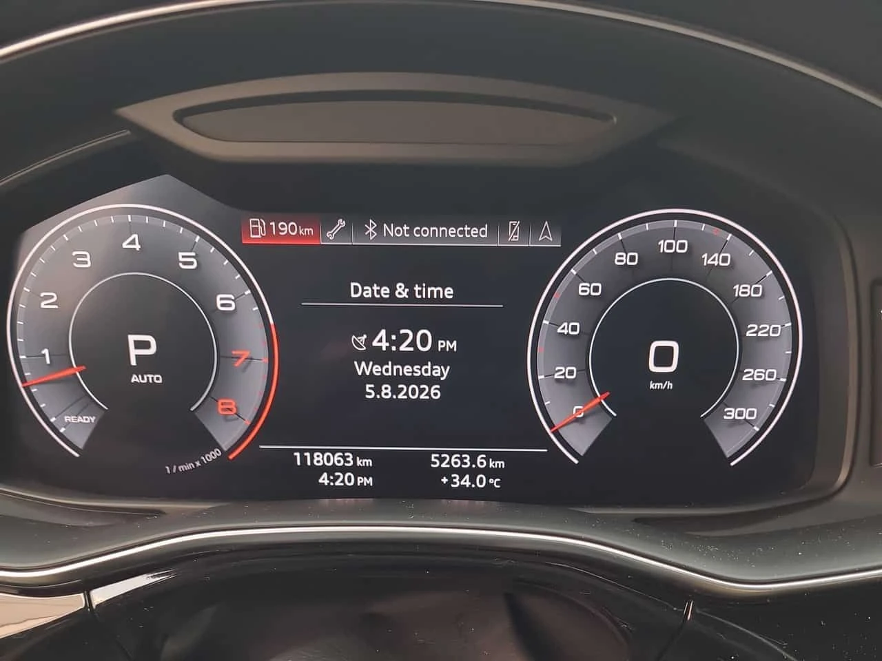 Audi Q8 Progressiv | CARFAX | АВТОКРЕДИТ БЕЗ ПЪРВОНАЧАЛНА, снимка 8 - Автомобили и джипове - 55568212