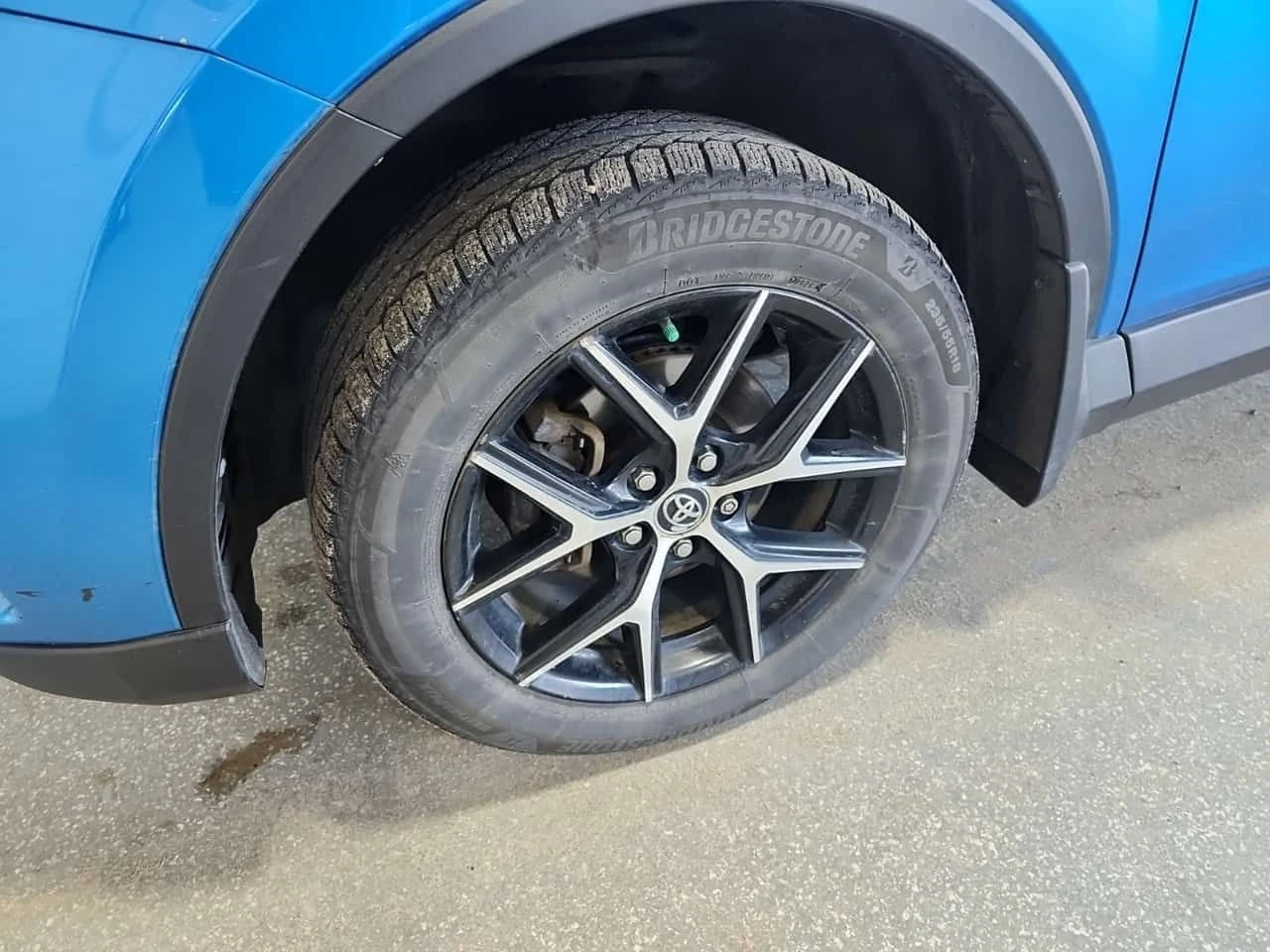 Toyota Rav4 * HYBRID SE * АВТОКРЕДИТ БЕЗ ПЪРВОНАЧАЛНА ВНОСКА* , снимка 6 - Автомобили и джипове - 55581756
