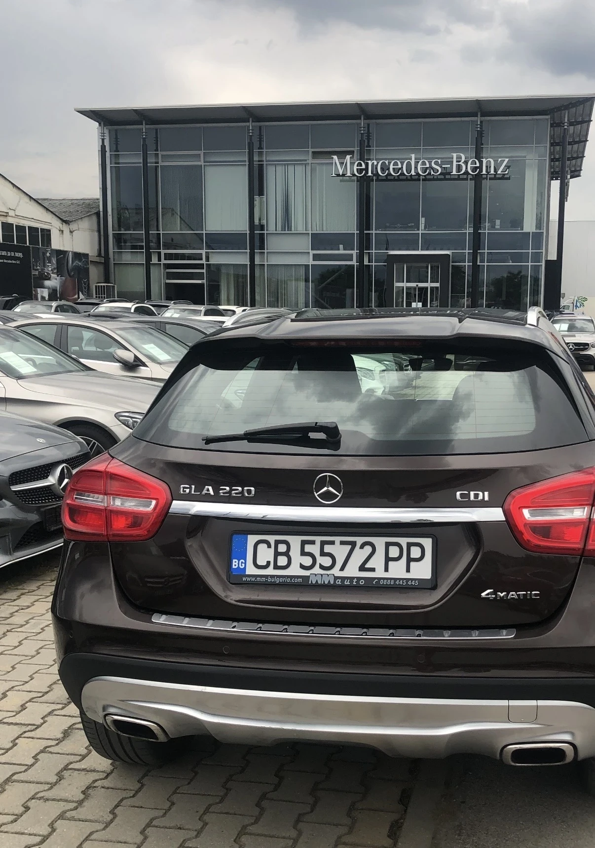 Mercedes-Benz GLA 220, снимка 8 - Автомобили и джипове - 56275610