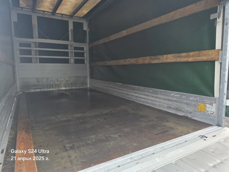 Mercedes-Benz Sprinter 316 CDI / 3.5 тона, снимка 10 - Бусове и автобуси - 49992039