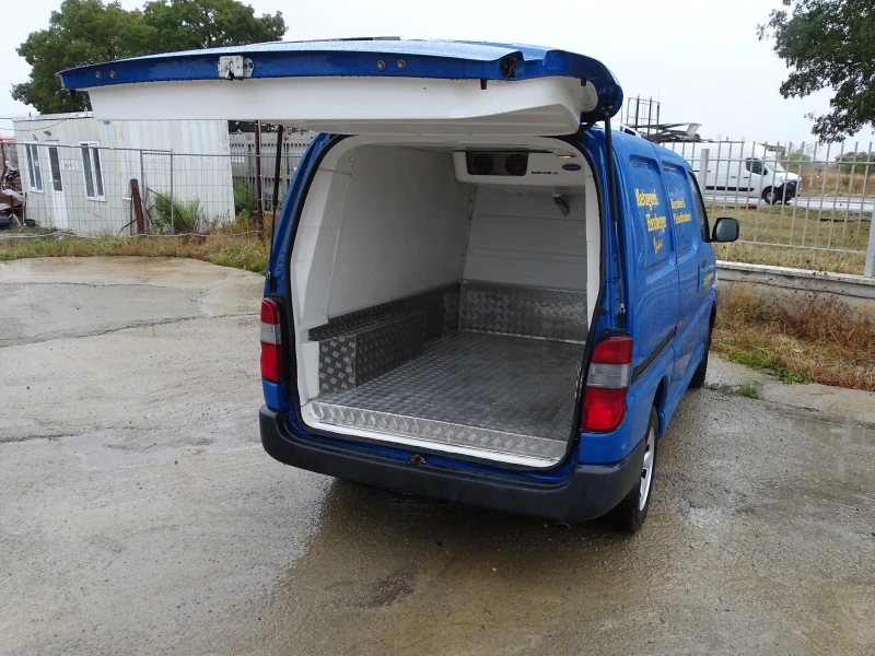 Toyota Hiace * * ХЛАДИЛЕН* * 4x4* * , снимка 9 - Бусове и автобуси - 51971072