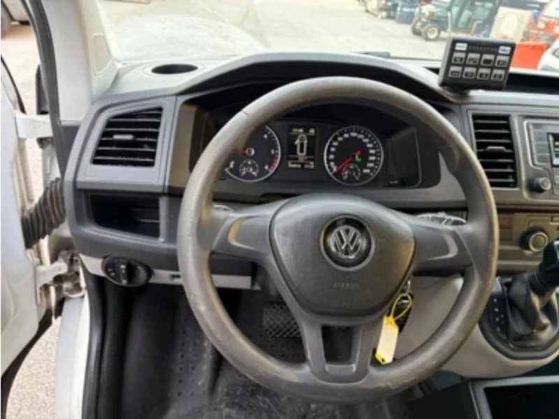 VW T6 2.0tdi, 4x4, 2018год., снимка 8 - Бусове и автобуси - 52806611