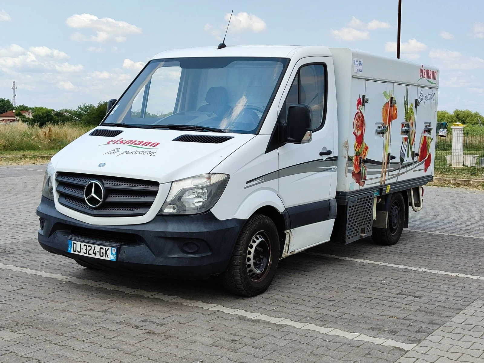 Mercedes-Benz Sprinter Хладилен за сладолед - изображение 3