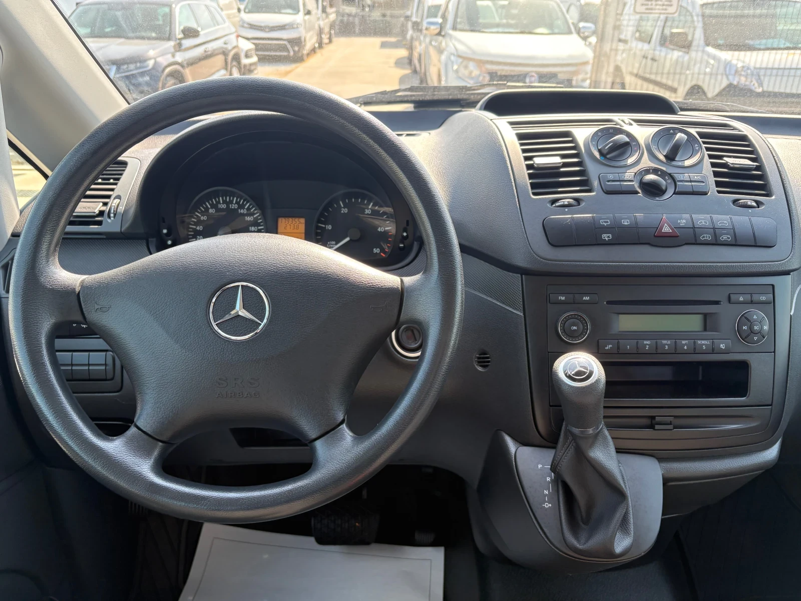 Mercedes-Benz Vito 113cdi-4x4-Автоматик-Климатик-9честа-Макси, снимка 10 - Бусове и автобуси - 54565035