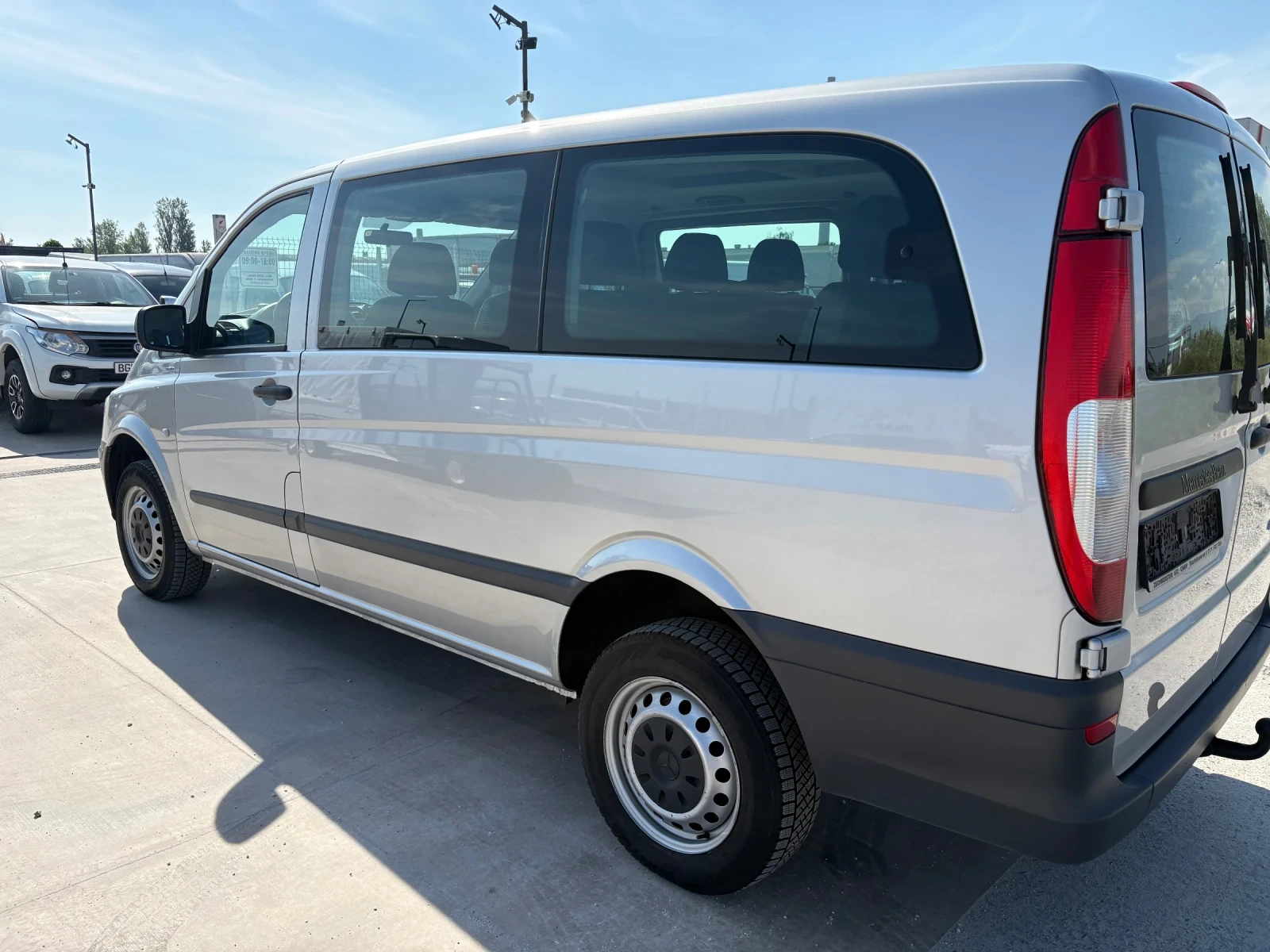 Mercedes-Benz Vito 113cdi-4x4-Автоматик-Климатик-9честа-Макси, снимка 7 - Бусове и автобуси - 54565035