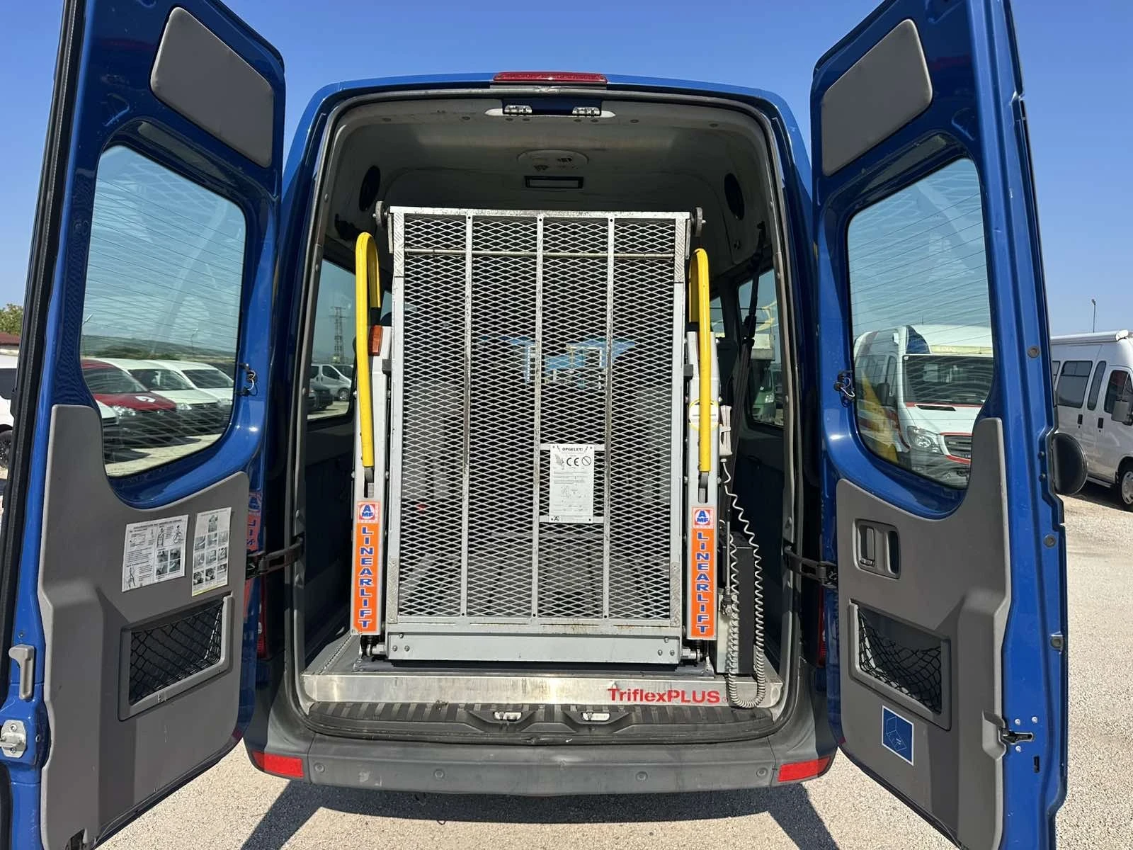 Mercedes-Benz Sprinter 311, снимка 6 - Бусове и автобуси - 55622416