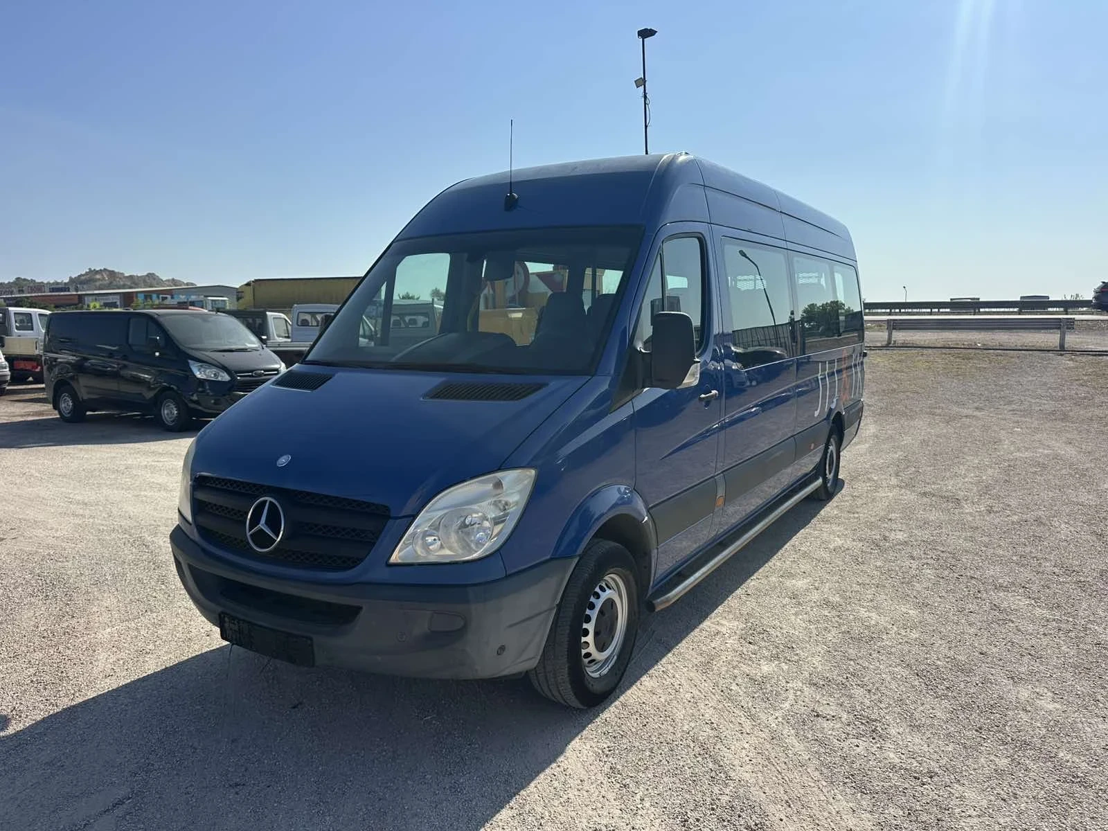 Mercedes-Benz Sprinter 311