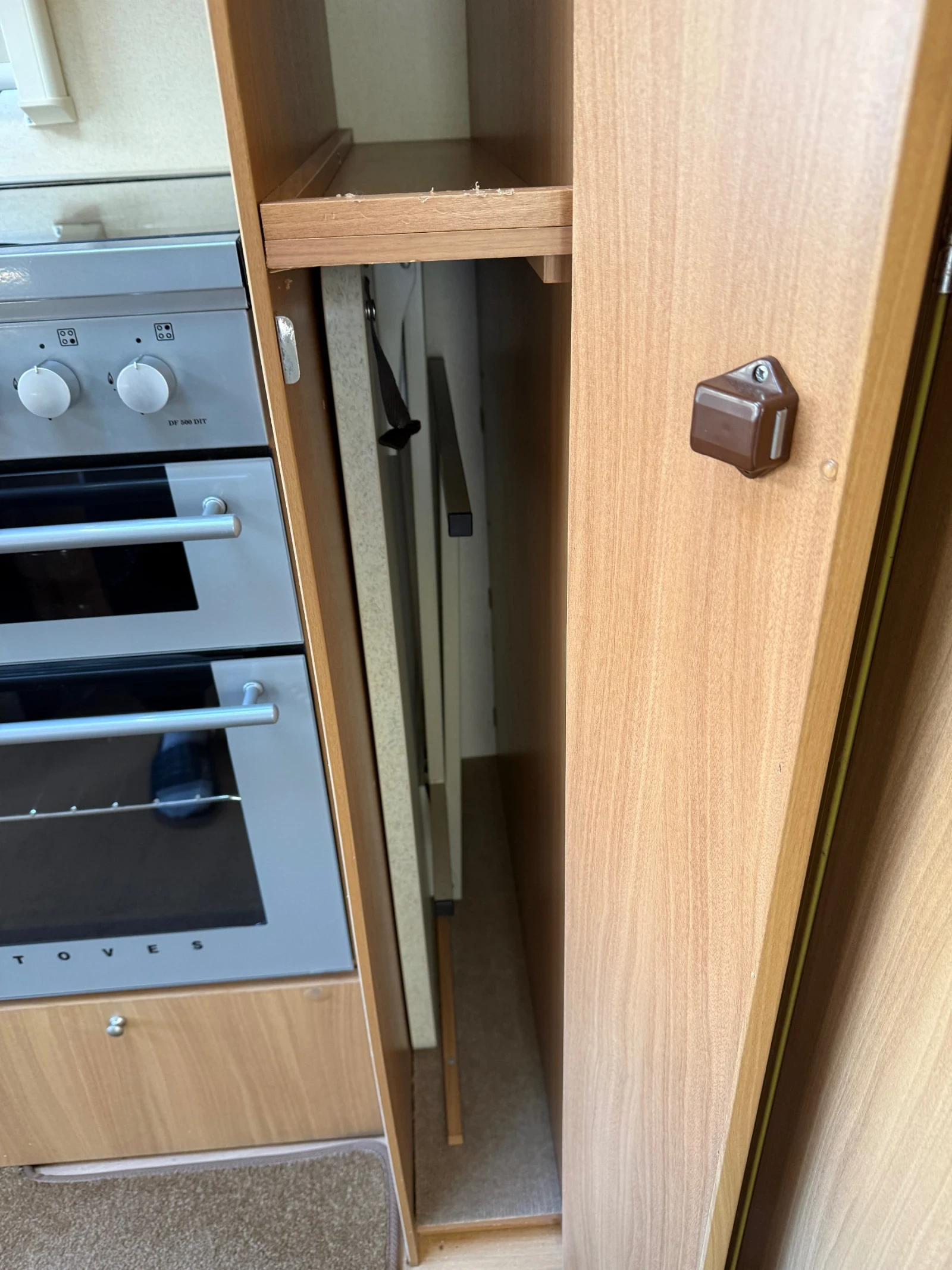  Swift Charisma 230 | Mobile.bg   12