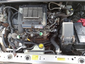 Toyota Yaris 1.4D, снимка 16