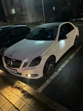 Mercedes-Benz E 220, снимка 2