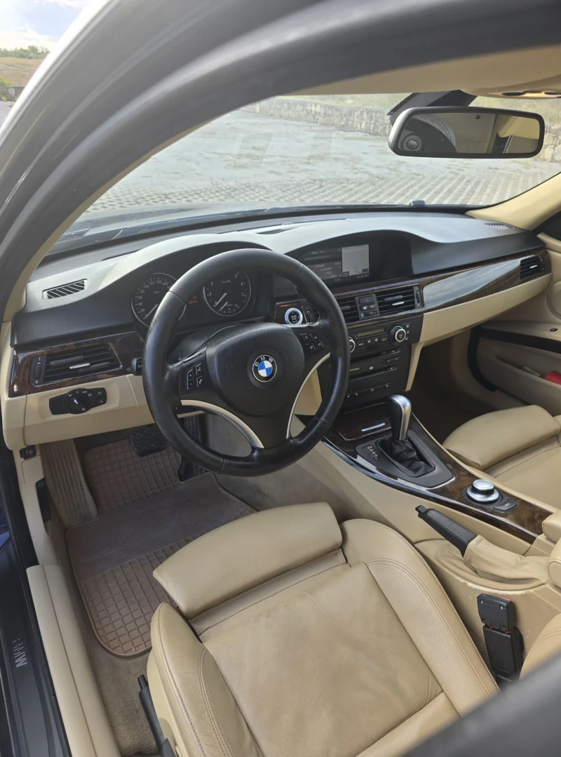 BMW 330  XI, снимка 7 - Автомобили и джипове - 47067059