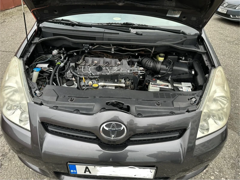 Toyota Corolla verso D4D, снимка 2 - Автомобили и джипове - 48240198