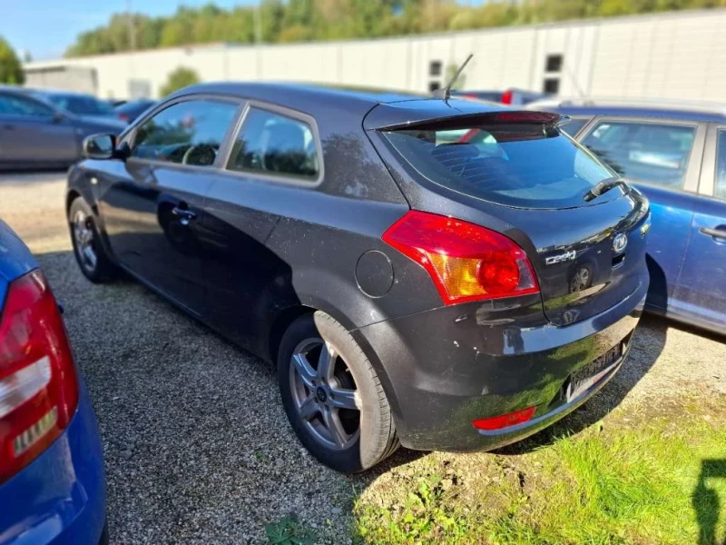 Kia Ceed * 1.4i* 90HP* FACE* EURO 5* * G4FA* * , снимка 3 - Автомобили и джипове - 49278990