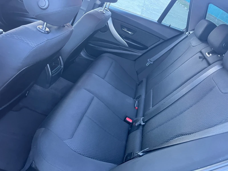 BMW 320 d , снимка 12 - Автомобили и джипове - 50941136
