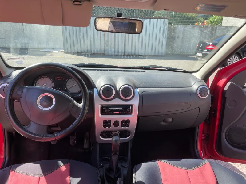 Dacia Sandero 1, 4 ГАЗ! , снимка 12 - Автомобили и джипове - 51813832