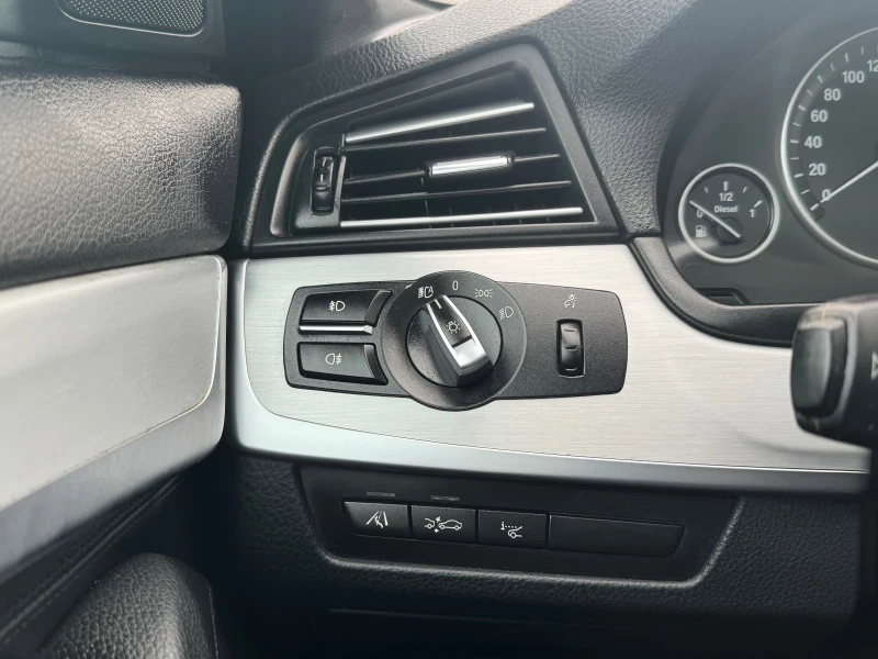 BMW 530 HUD* Вакуум* ОБСЛУЖЕН* СОБСТВЕН ЛИЗИНГ, снимка 10 - Автомобили и джипове - 52049935