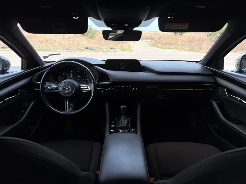 Mazda 3 2.0 Skyactiv-G, снимка 12 - Автомобили и джипове - 52275336