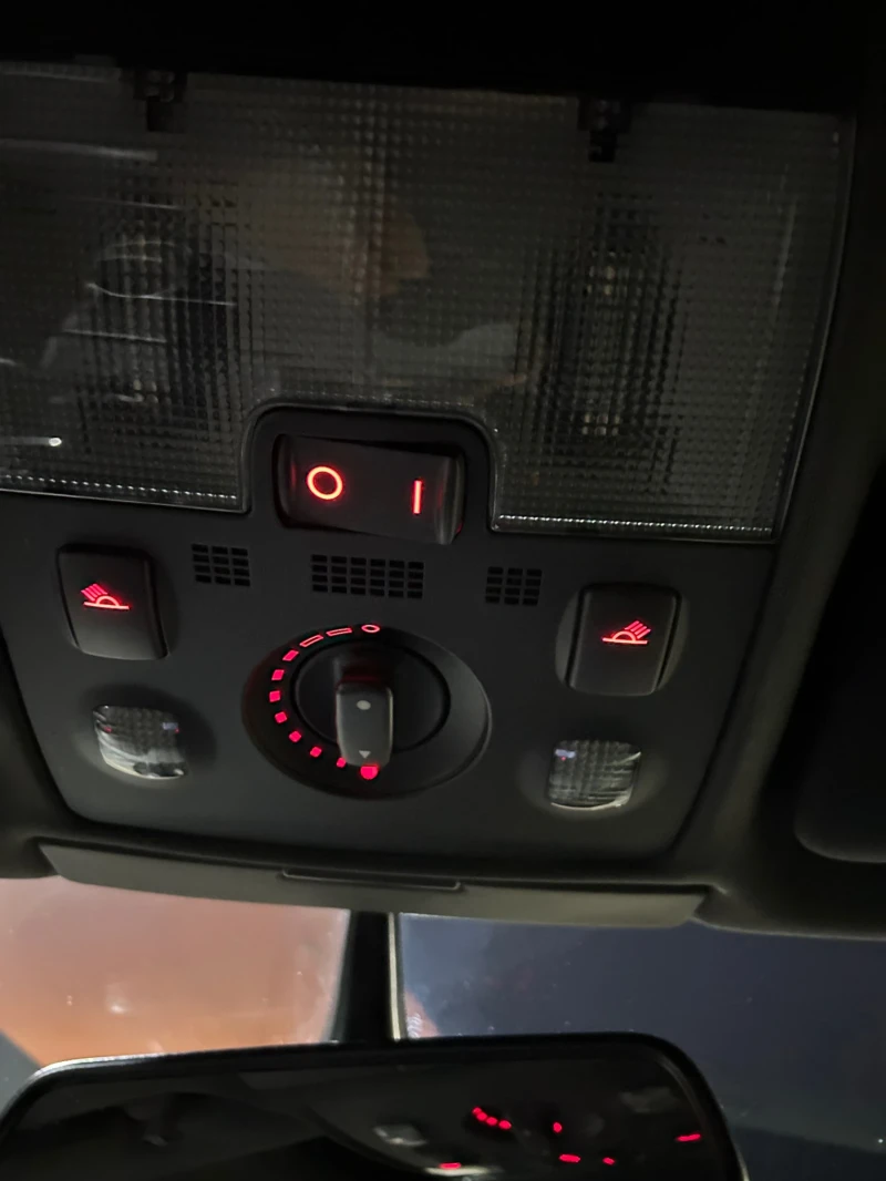 Audi A4, снимка 12 - Автомобили и джипове - 52879920