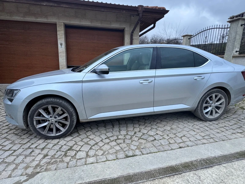 Skoda Superb 2.0 TSI 280 кс, снимка 3 - Автомобили и джипове - 52858839