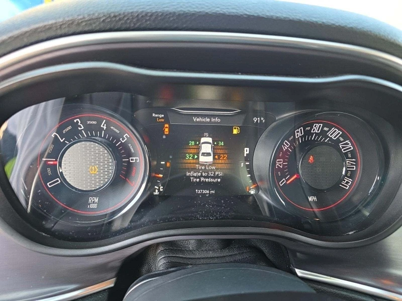 Dodge Challenger, снимка 9 - Автомобили и джипове - 53023944