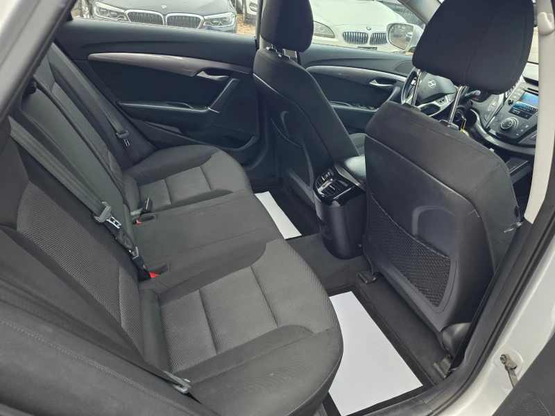 Hyundai I40 1.7 CRDI, снимка 12 - Автомобили и джипове - 53333329