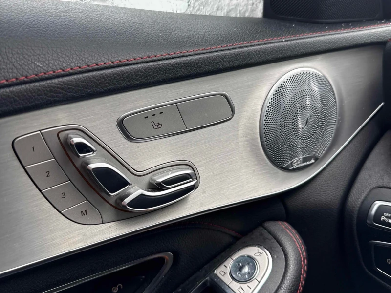 Mercedes-Benz C 43 AMG  С РЕГИСТРАЦИЯ & АВТО КРЕДИТ , снимка 10 - Автомобили и джипове - 53352765