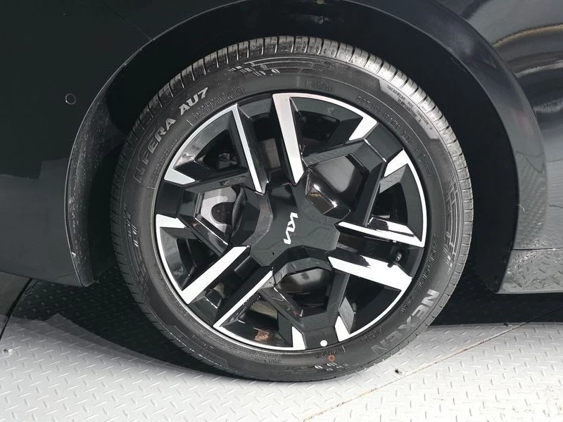 Kia K8 2.5 Automatic, снимка 5 - Автомобили и джипове - 55880400